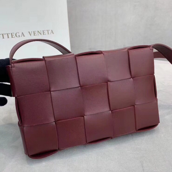 HOT SALE BOTTEGA VENETA CASSETTE