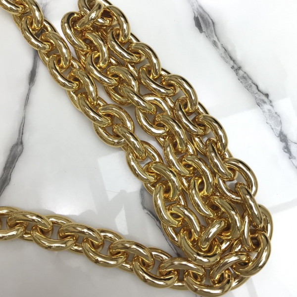 [FREE SHIPPING] BOTTEGA VENETA THE CHAIN CASSETTE