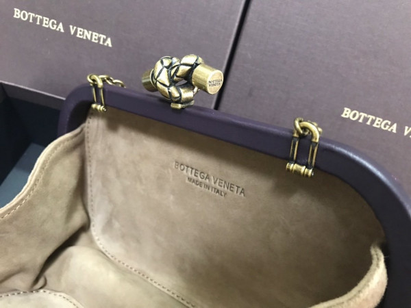 HOT SALE BOTTEGA VENETA CHAIN KNOT