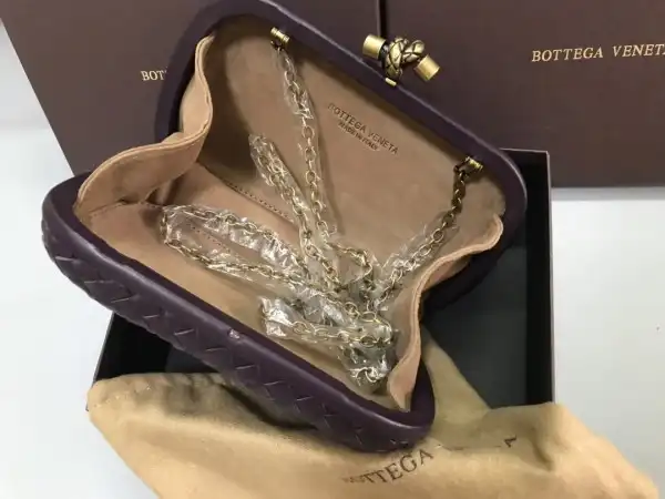 Bagsoffer BOTTEGA VENETA CHAIN KNOT