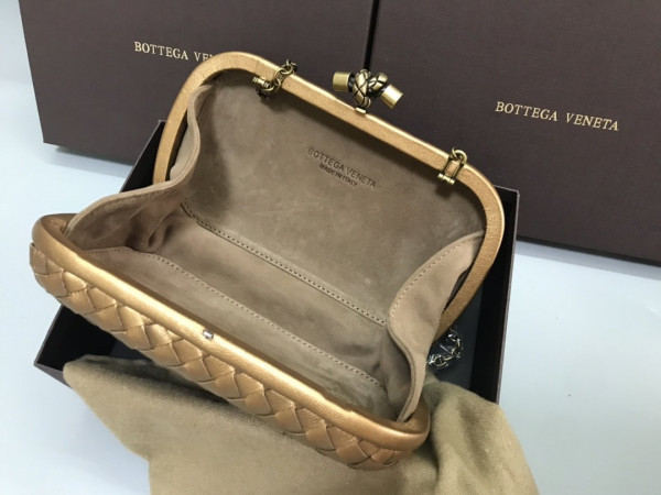 HOT SALE BOTTEGA VENETA CHAIN KNOT