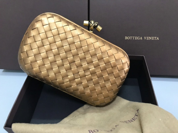 HOT SALE BOTTEGA VENETA CHAIN KNOT