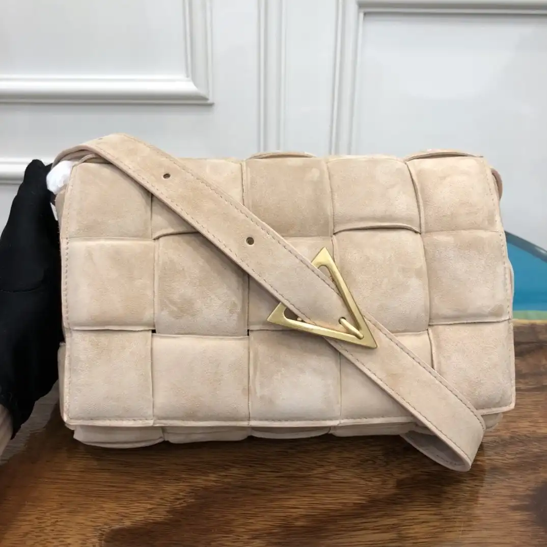 Frstbag ru BOTTEGA VENETA CASSETTE