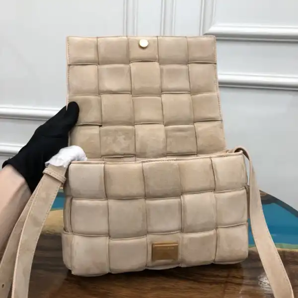 Frstbag ru BOTTEGA VENETA CASSETTE