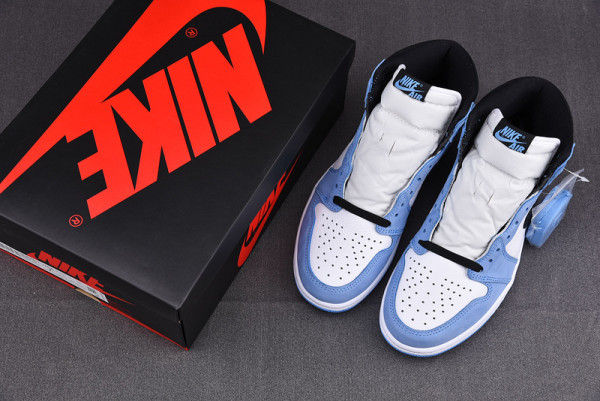 HOT SALE AIR JORDAN 1 HIGH OG “UNIVERSITY BLUE” 555088-134