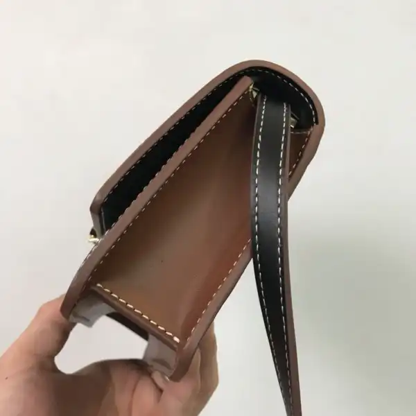 Bagsoffer BURBERRY Two-tone Canvas and Leather TB Bag