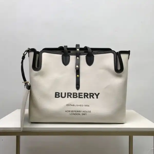 BURBERRY The Medium Soft Cotton Canvas Belt Bag