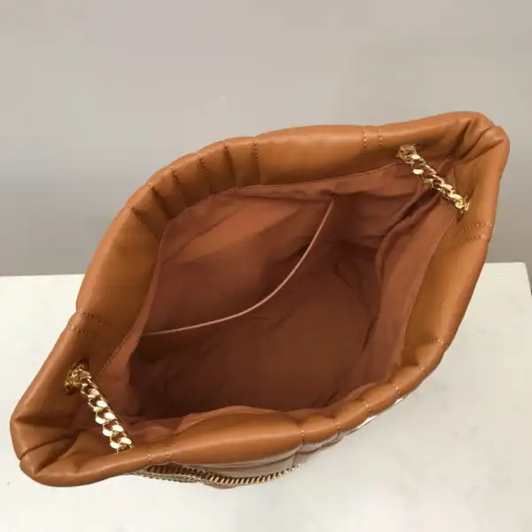 Yupoo bagsoffer BURBERRY Medium Quilted Lambskin Lola Bucket Bag