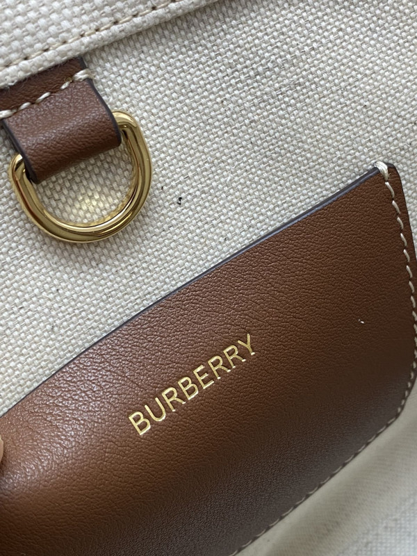 HOT SALE BURBERRY Mini Freya TOTE