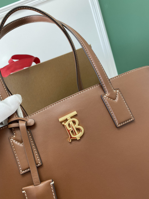 HOT SALE BURBERRY Medium Monogram Motif Leather Tote