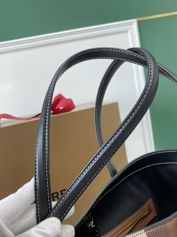 HOT SALE BURBERRY Leather Tote