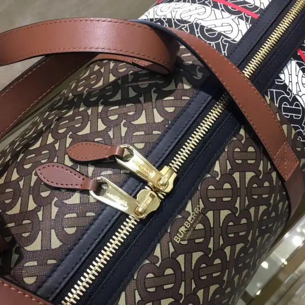 Yupoo bagsoffer BURBERRY BARREL BAG