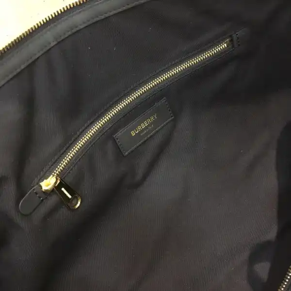 BURBERRY BARREL BAG