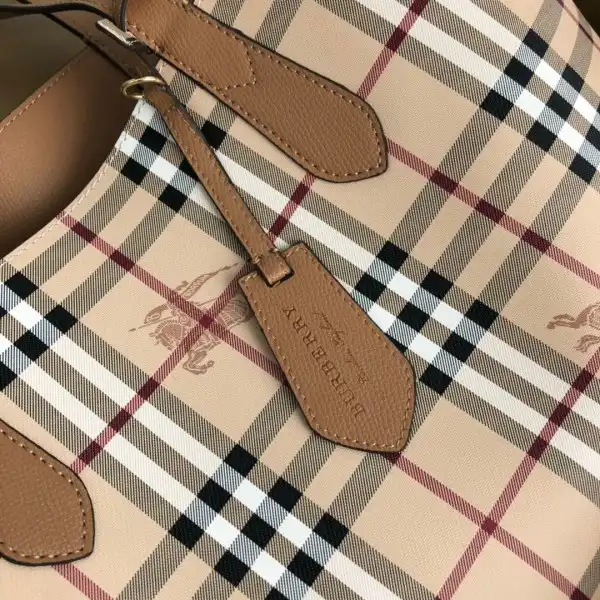 BURBERRY TOTE BAG