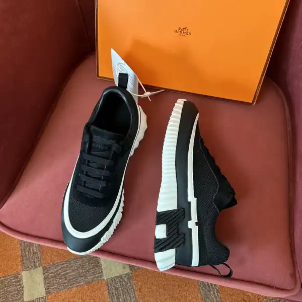 HERMES SNEAKER