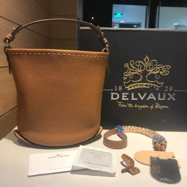 DELVAUX Pin Mini Bucket