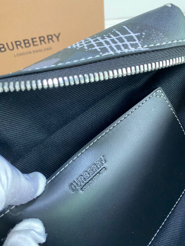 HOT SALE BURBERRY Bum Bag