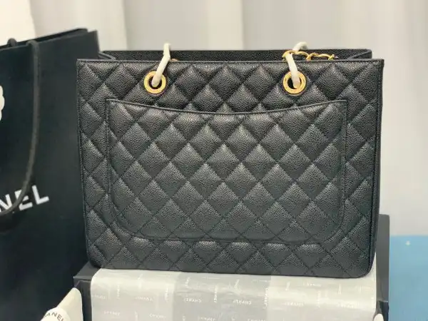 CHANEL TOTE BAG