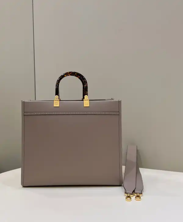 First bag ru Fendi Sunshine Medium-35*17*31cm