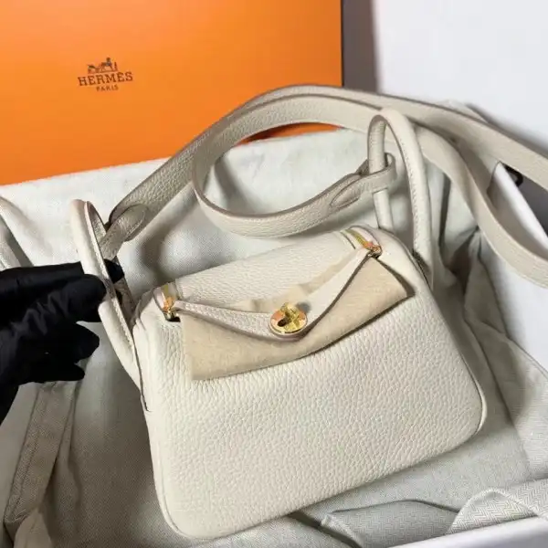 First bag ru HERMES LINDY MINI HANDMADE