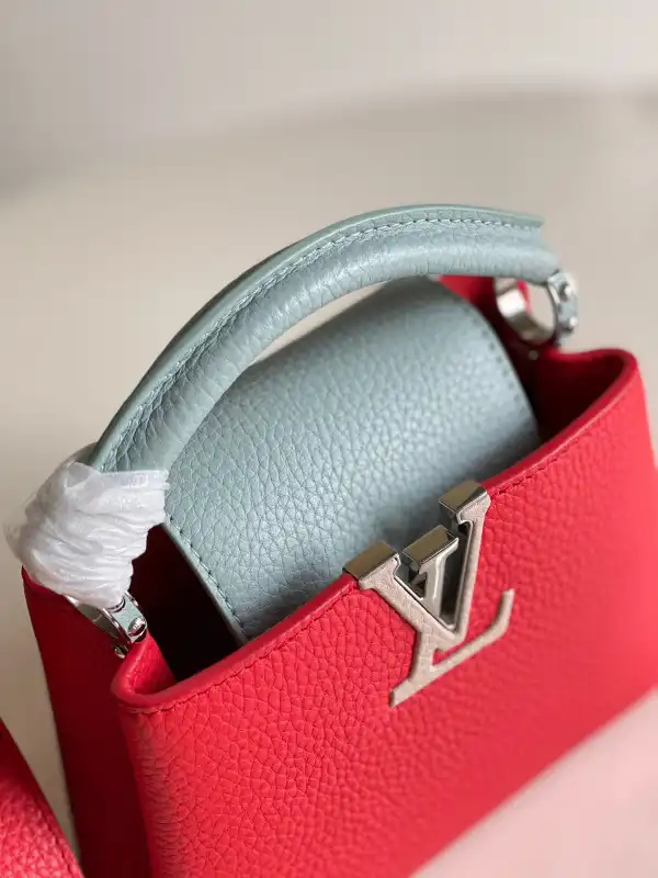 LOUIS VUITTON CAPUCINES MINI