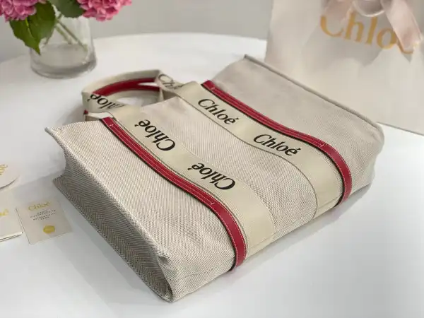 CHLOÉ large woody tote bag