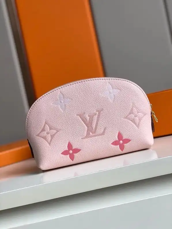 Aaa replica ru LOUIS VUITTON COSMETIC POUCH