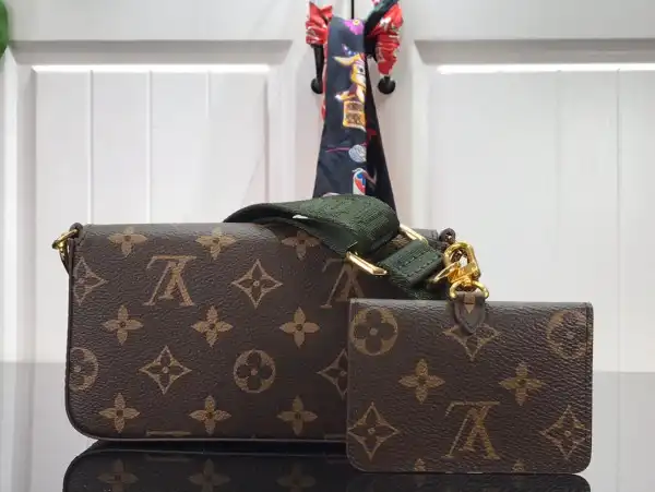 Aaa replica ru LOUIS VUITTON FELICIE STRAP & GO