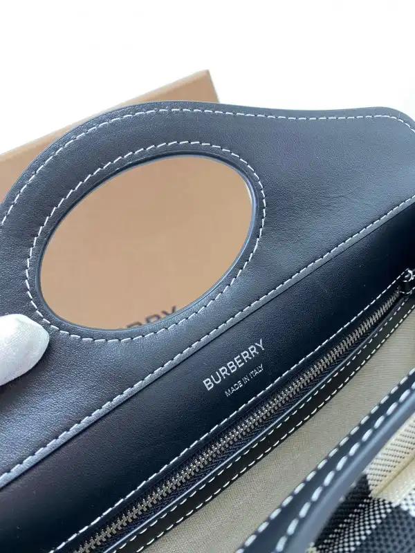 Bagsoffer BURBERRY Pocket Bag