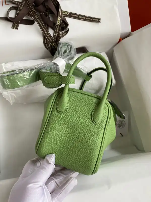 First bag ru HERMES LINDY MINI HANDMADE