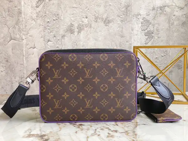 Cheap LOUIS VUITTON TRIO MESSENGER