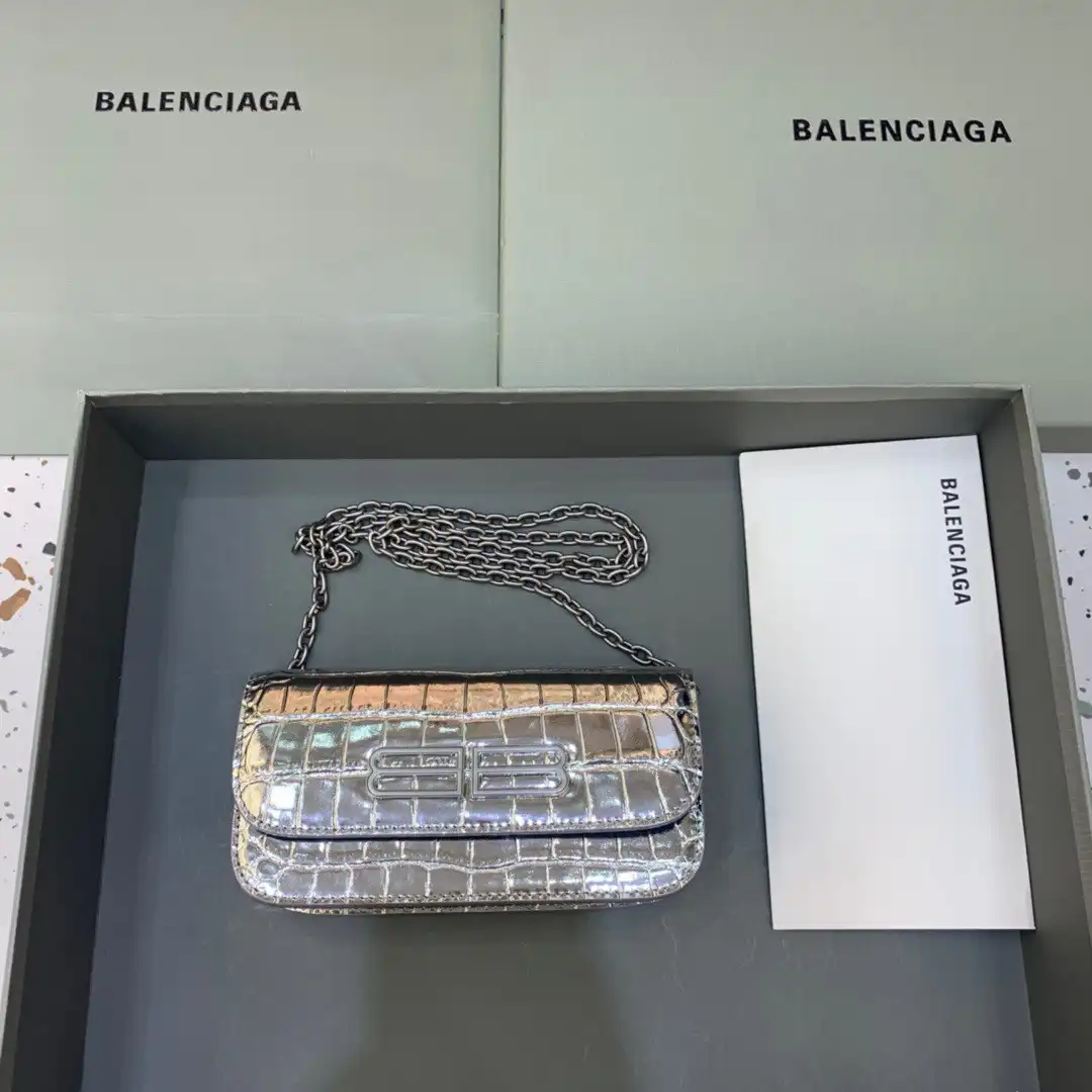 BALENCIAGA WOMEN'S GOSSIP