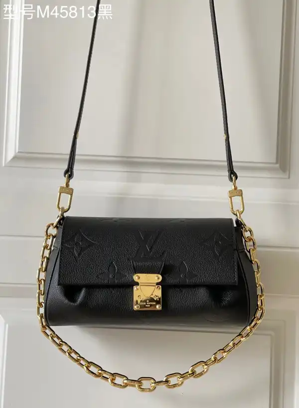 First bag ru LOUIS VUITTON FAVORITE