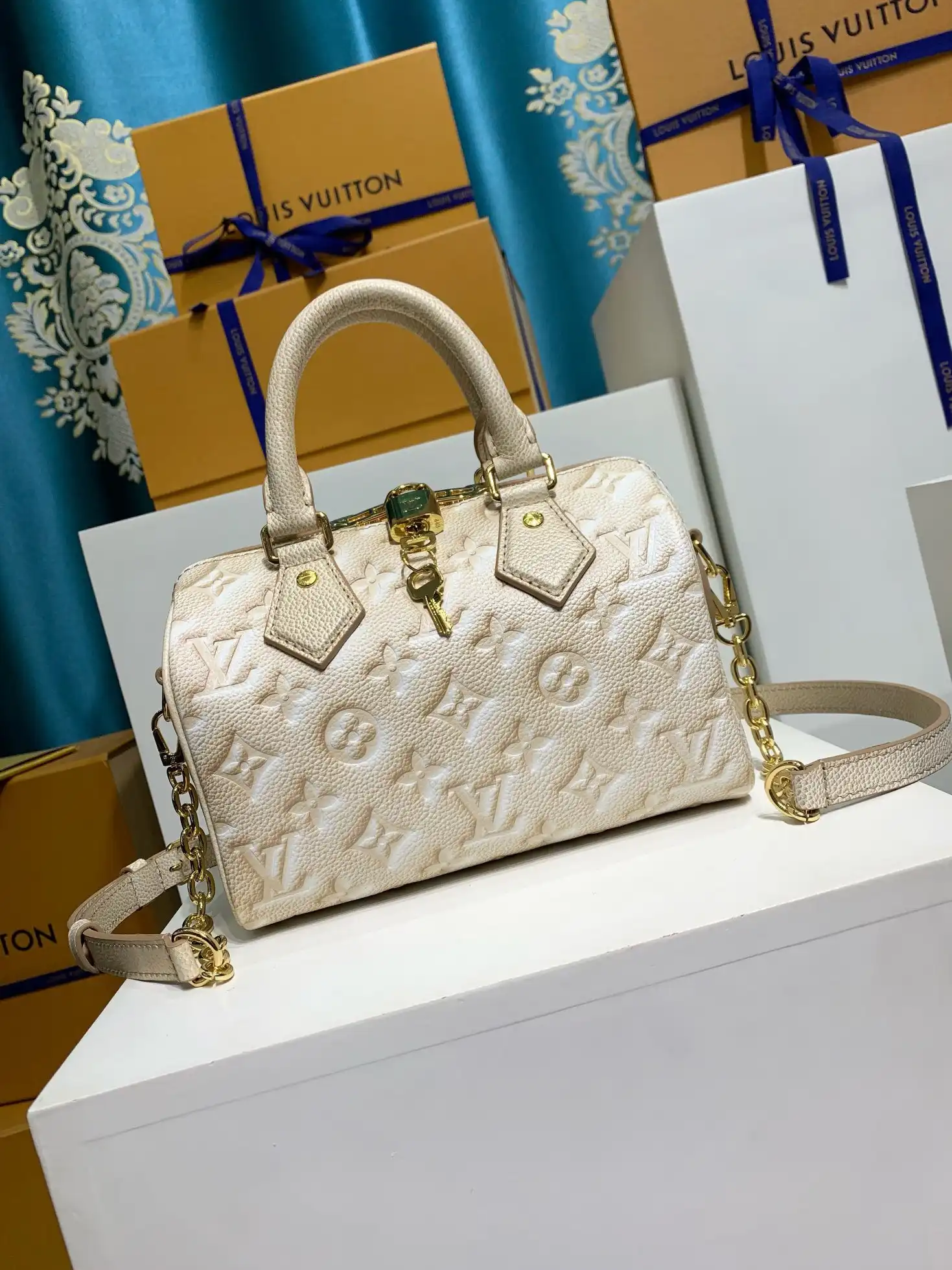 LOUIS VUITTON SPEEDY BANDOULIÈRE 20