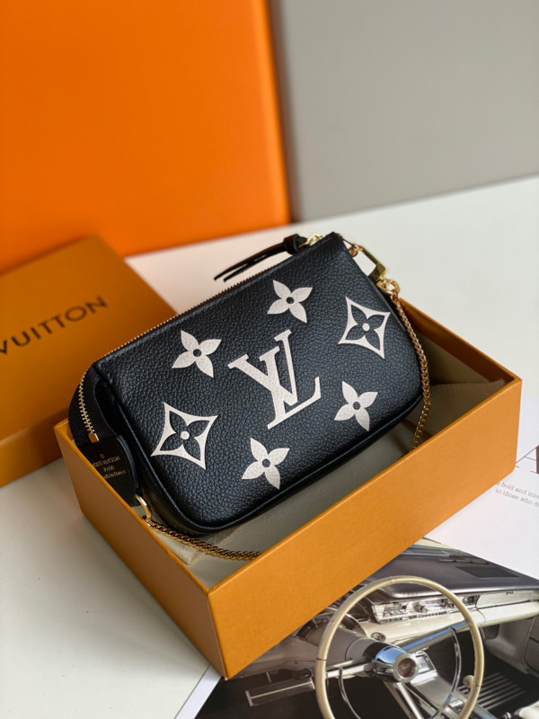 HOT SALE LOUIS VUITTON MINI POCHETTE ACCESSOIRES