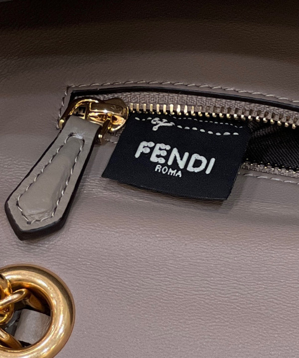 FENDI BAGUETTE CHAIN MIDI 397B98-24*14*7CM