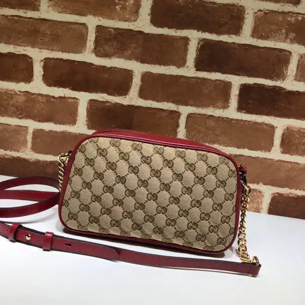 GUCCI GG Marmont small shoulder bag