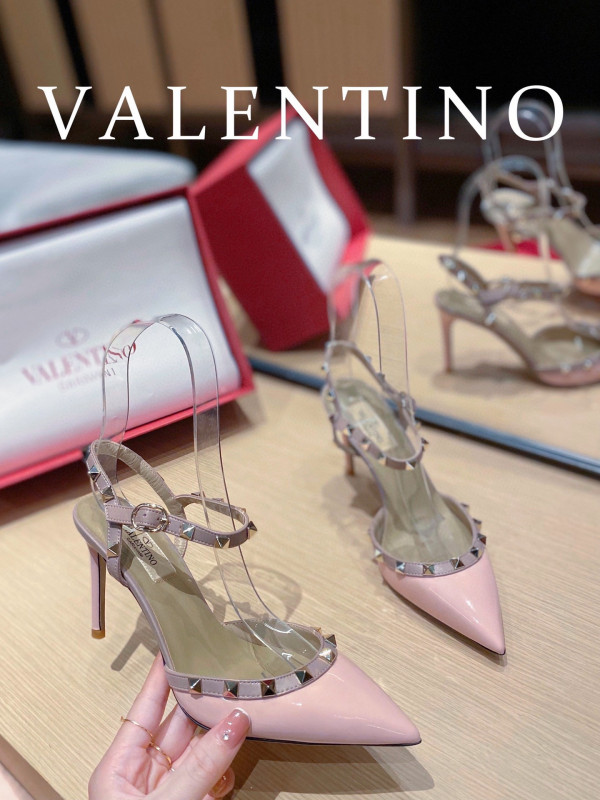 HOT SALE VALENTINO ROCKSTUD SANDAL