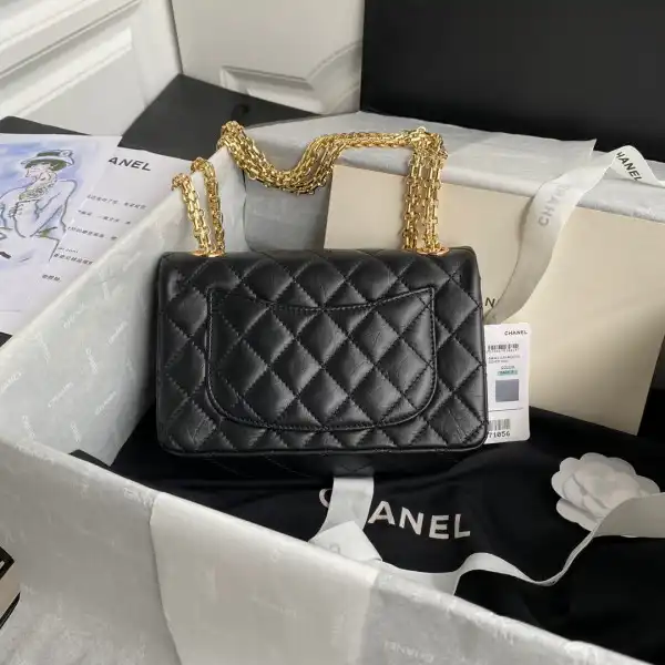 CHANEL FLAP BAG