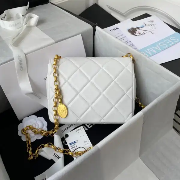 CHANEL FLAP BAG