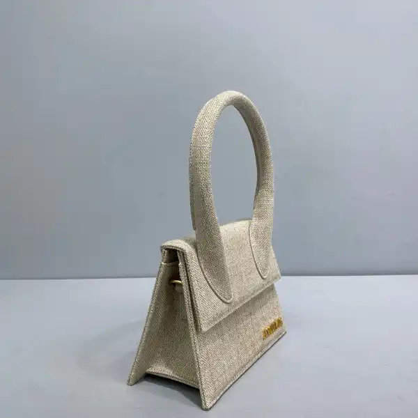 First bag ru JACQUEMUS Le Chiquito Mini Bag