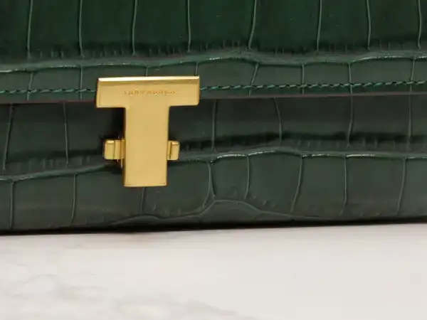 TORY BURCH CHAIN WALLET