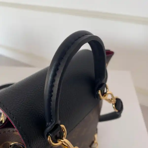 First bag ru LOUIS VUITTON MONTSOURIS BB