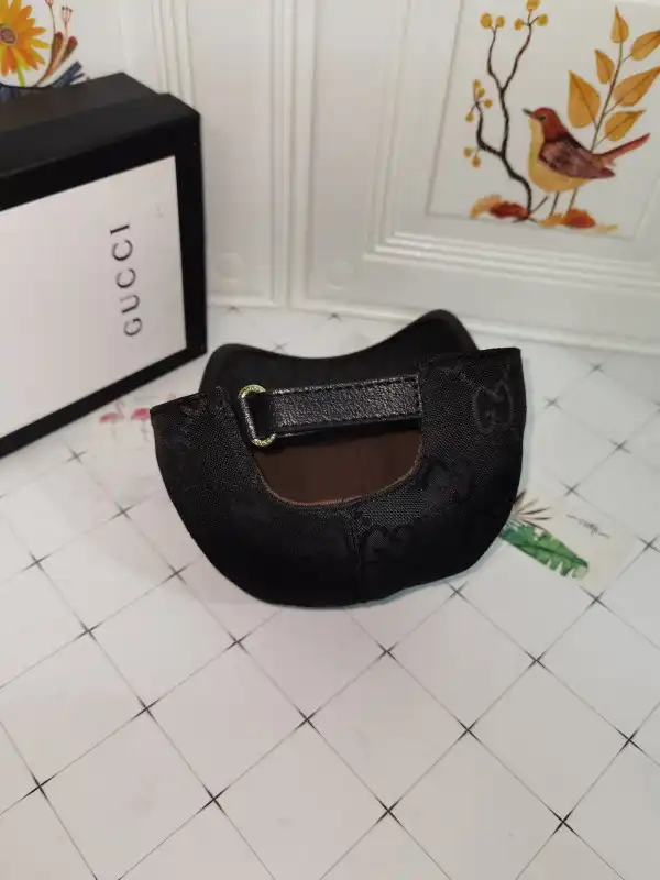 Bagsoffer GUCCI HAT