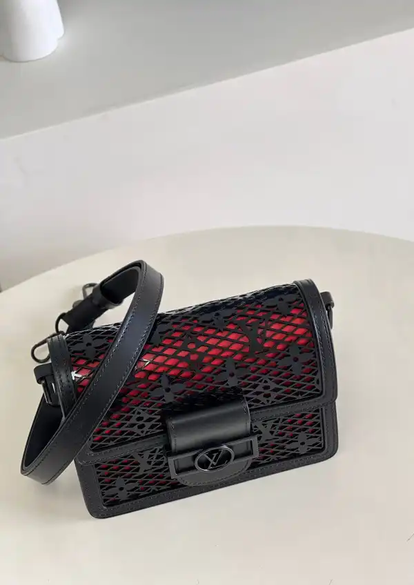 Frstbag ru LOUIS VUITTON DAUPHINE MINI