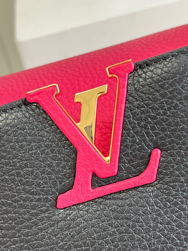 [FREE SHIPPING] Louis Vuitton CAPUCINES MM