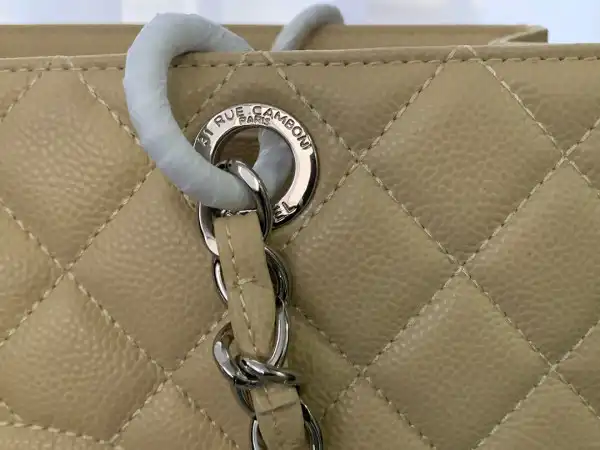 CHANEL TOTE BAG