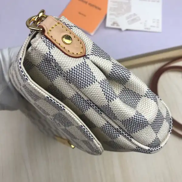 Cheap Louis Vuitton Favorite MM