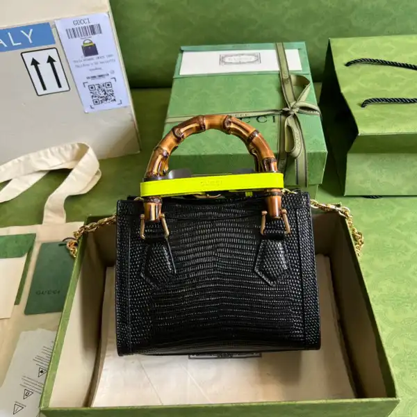 First Bag Ru Gucci Diana lizard mini bag