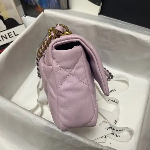 CHANEL 19 FLAP BAG